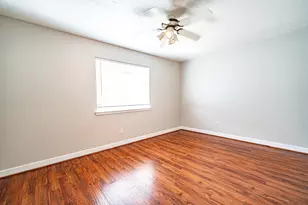 14250 Andrea Way Ln, Houston, TX 77083 - Photo 17