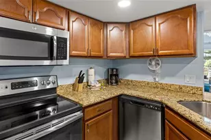 9520 Seawall Blvd, Galveston, TX 77554 - Photo 21