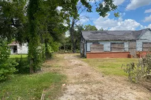 3401 Melbourne St, Houston, TX 77026 - Photo 5