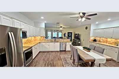 201 Smith Street, Columbus, TX 78934 - Photo 7