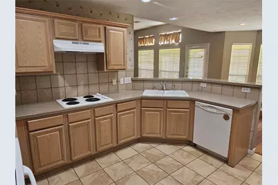 9506 Rustic Gate Road, La Porte, TX 77571 - Photo 3