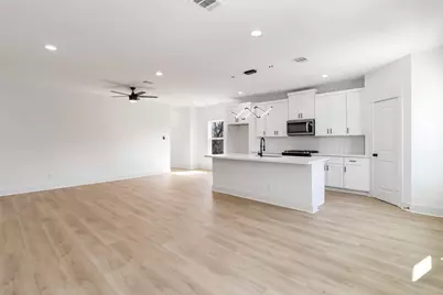 4114 Castor Street #A, Houston, TX 77022 - Photo 9