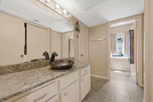 9809 Richmond Ave., Houston, TX 77042 - Photo 17