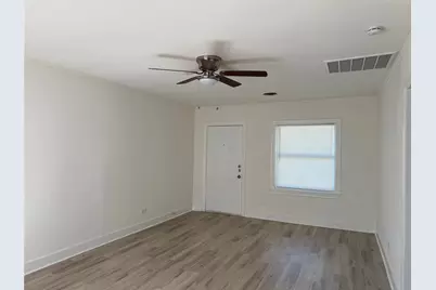 815 17th Avenue N, Texas City, TX 77590 - Photo 3