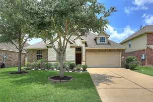 2203 Summit Pass Ln, League City, TX 77573 - Photo 3