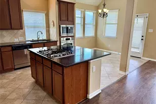 2203 Summit Pass Ln, League City, TX 77573 - Photo 9