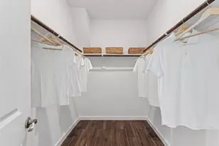 1800 Mesquite Trl, Dayton, TX 77535 - Photo 15