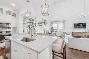 1800 Mesquite Trl, Dayton, TX 77535 - Photo 5