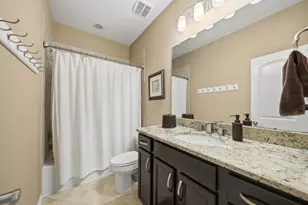 2416 Malaga Ln, League City, TX 77573 - Photo 29