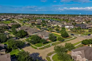 2416 Malaga Ln, League City, TX 77573 - Photo 37