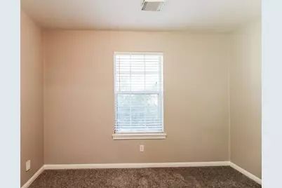 4935 N Cancun Drive, Houston, TX 77045 - Photo 13