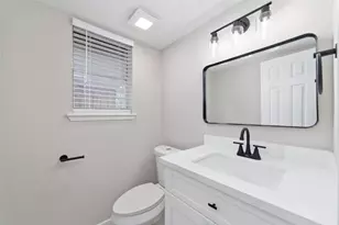 7706 Deadwood Dr, Houston, TX 77040 - Photo 15