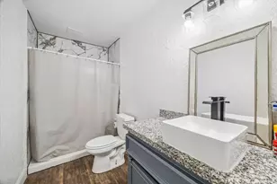 271 Trails End Dr, Cleveland, TX 77328 - Photo 15