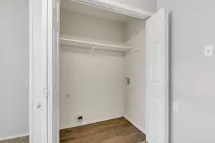 1520 Broadmoor Dr, Bryan, TX 77802 - Photo 9