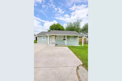 117 Sylvia Street, Deer Park, TX 77536 - Photo 1