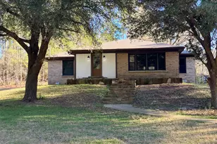 92 Summer Pl, Huntsville, TX 77340 - Photo 1