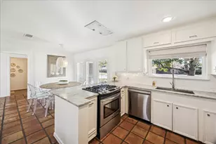 5338 Judalon Ln, Houston, TX 77056 - Photo 9