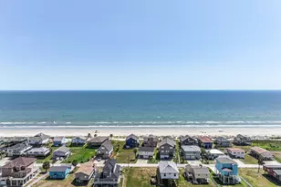 13030 John Reynolds, Galveston, TX 77554 - Photo 29