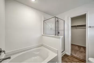 7314 Madison Commons Lane, Houston, TX 77075 - Photo 17