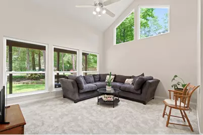 247 Sandpebble Drive, The Woodlands, TX 77381 - Photo 9
