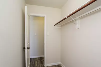 10002 Pia Drive, Houston, TX 77044 - Photo 9
