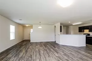 10002 Pia Drive, Houston, TX 77044 - Photo 5