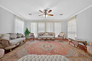 4206 Clearwater Ct, Sugar Land, TX 77459 - Photo 3