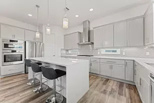 1430 W 34th 1/2 St, Houston, TX 77018 - Photo 13