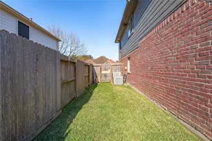 1104 Lake Shore Dr, Pearland, TX 77581 - Photo 31