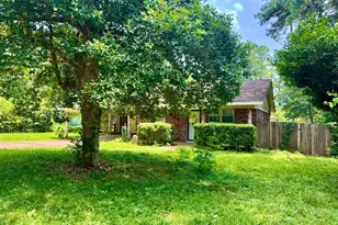 803 Pear St, Woodville, TX 75979 - Photo 1