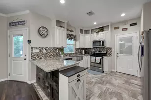 27 Lakewood, Trinity, TX 75862 - Photo 13