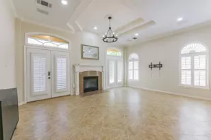 618 Detering St, Houston, TX 77007 - Photo 11