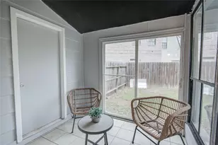 10603 Mills Cir, Houston, TX 77070 - Photo 17