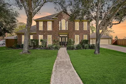 303 Regency Court, Friendswood, TX 77546 - Photo 1