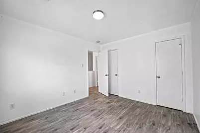 4403 Sprangletop Avenue, Baytown, TX 77521 - Photo 27