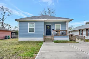 12118 Dumas St, Houston, TX 77034 - Photo 1