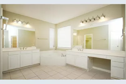 6319 Misty Creek, Missouri City, TX 77459 - Photo 15