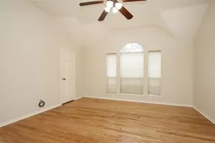 6319 Misty Creek, Missouri City, TX 77459 - Photo 23