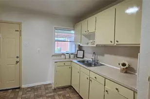 2110 5th St, Galena Park, TX 77547 - Photo 13