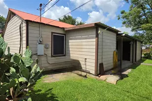 2110 5th St, Galena Park, TX 77547 - Photo 27