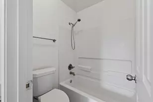 206 Unique Ct, Rosharon, TX 77583 - Photo 17