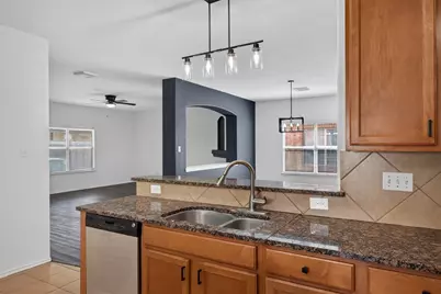 206 Unique Court, Rosharon, TX 77583 - Photo 9