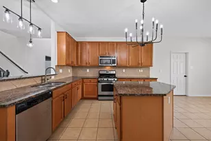 206 Unique Ct, Rosharon, TX 77583 - Photo 11