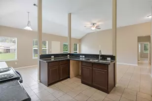 9104 N Green River Dr, Houston, TX 77078 - Photo 15