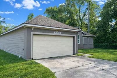 9104 N Green River Drive #A, Houston, TX 77078 - Photo 5