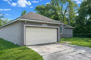 9104 N Green River Dr, Houston, TX 77078 - Photo 5