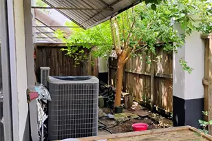 9788 Clarewood Dr, Houston, TX 77036 - Photo 11