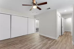 336 Litchfield Ln, Houston, TX 77024 - Photo 23