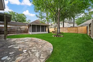 9315 Woodwind Lakes Dr, Houston, TX 77040 - Photo 31