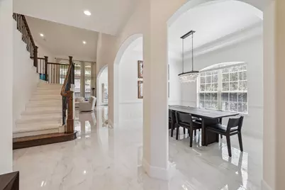 135 Lindenberry Circle, Spring, TX 77389 - Photo 5